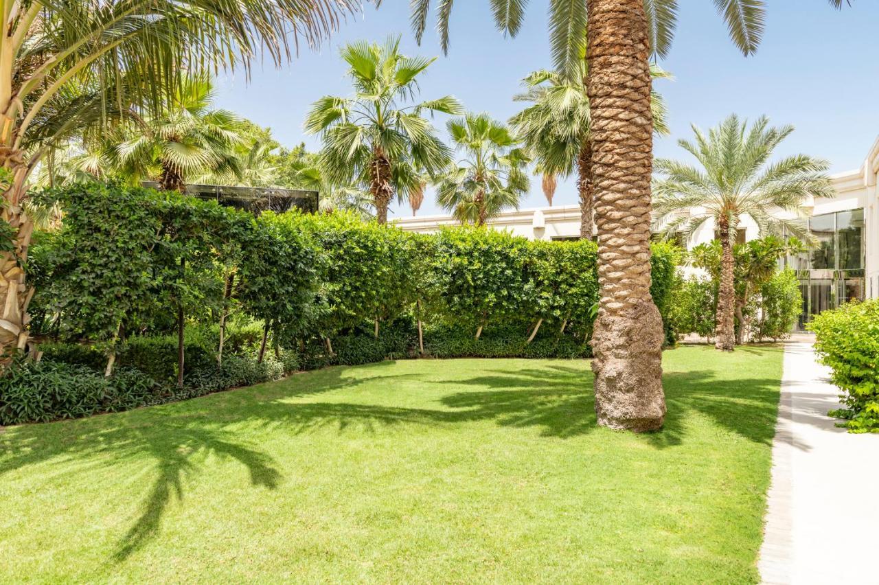 Chambre Club Le Meridien avec Accès au Salon Exécutif - Vue sur Jardin